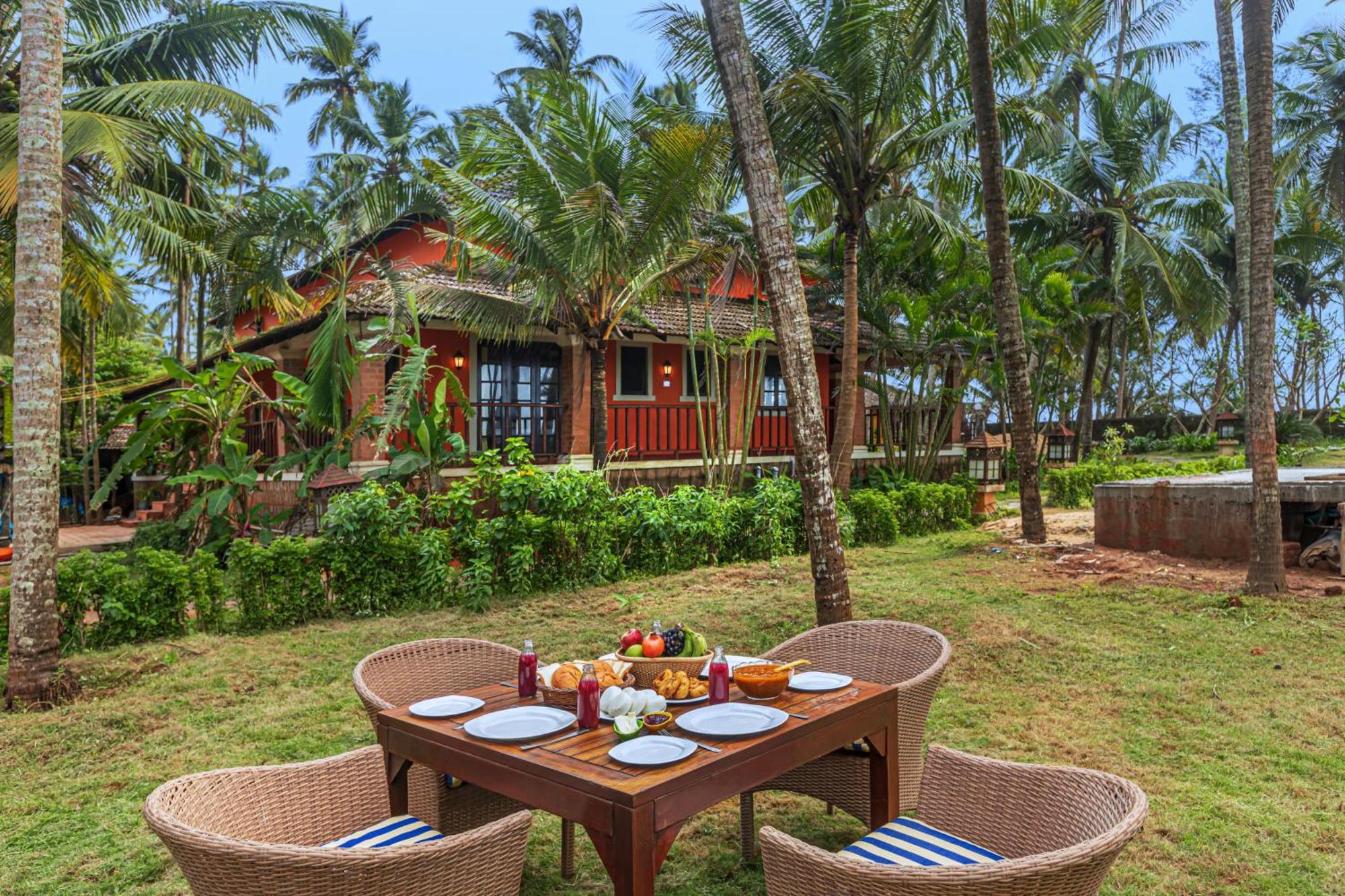 Saffronstays Blue Flag House, A 3-Bdr Beachfront Villa In Hejamady Mangalor Kültér fotó