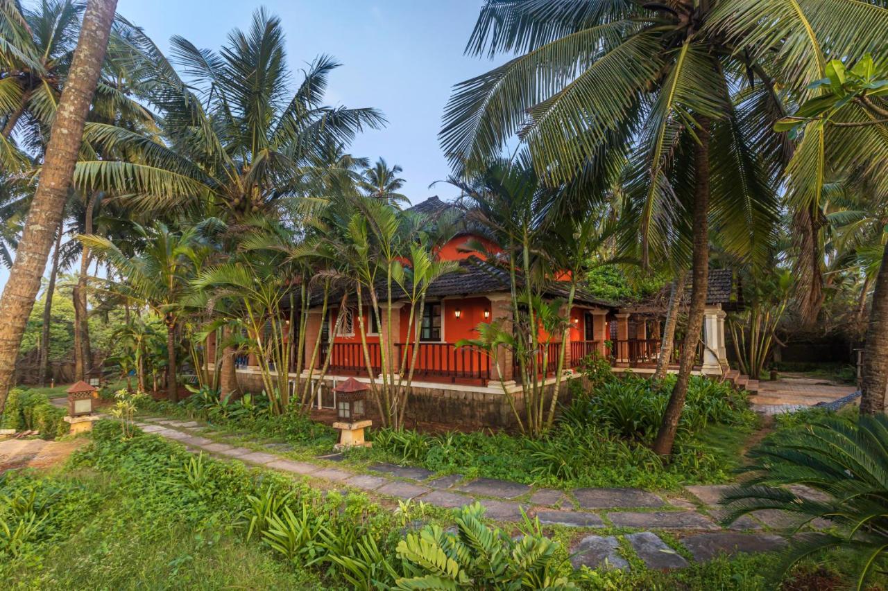 Saffronstays Blue Flag House, A 3-Bdr Beachfront Villa In Hejamady Mangalor Kültér fotó